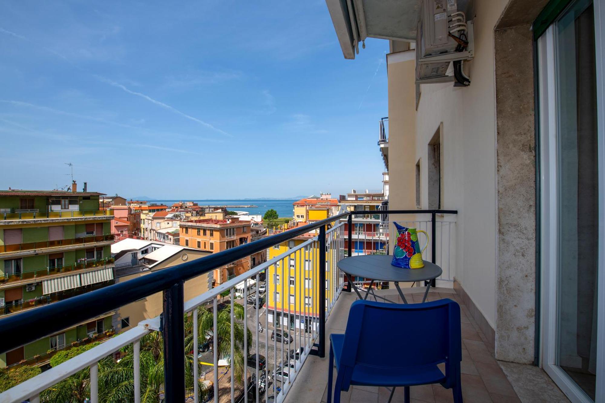 Shabby Chic Seaview Apartments カステッランマーレ・ディ・スタービア エクステリア 写真