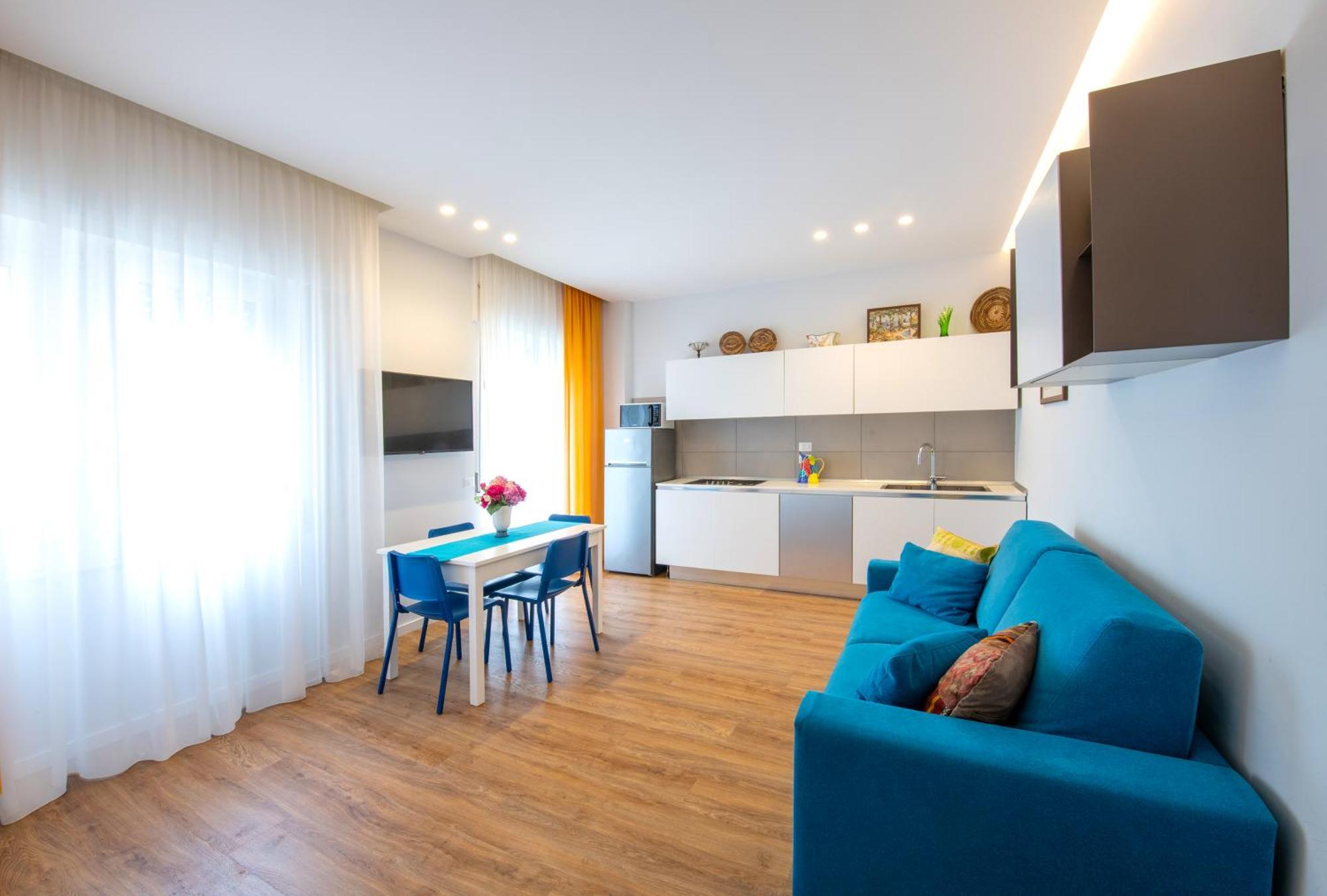 Shabby Chic Seaview Apartments カステッランマーレ・ディ・スタービア エクステリア 写真